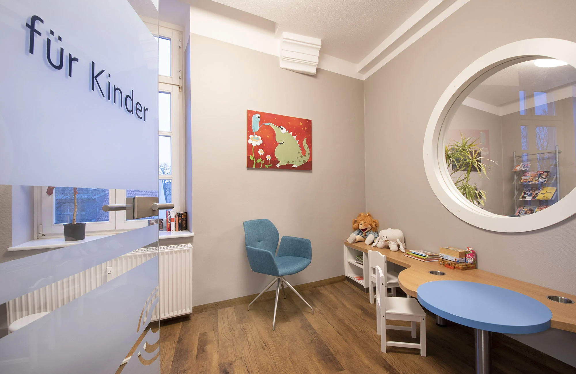 Praxisfoto-Wartezimmer Kinder